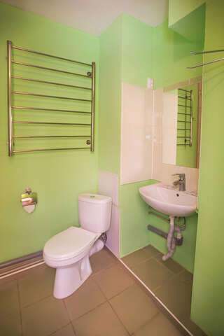 Гостиница Green Street Афонино Кровать в общем 4-местном номере для мужчин и женщин-2